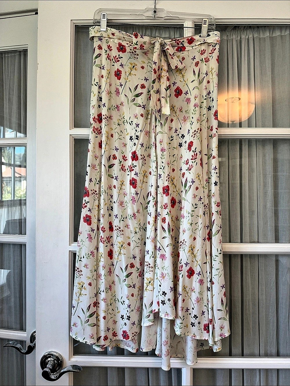 Velvet by Graham & Spencer Isadora Floral Wrap Midi Skirt Small